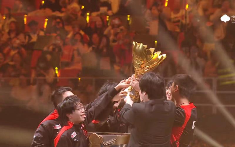 Zont1x ： “对我们来说，与更强的队伍比赛更容易，因为我们习惯于比别人更有策略性”