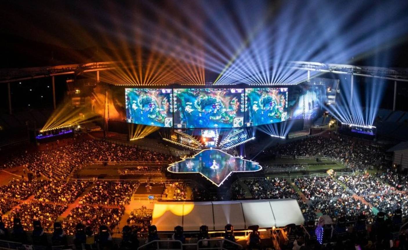 Lpc芮尔化身辅核 姿态维克托解散局猛C超神！ZT 1-0 OB